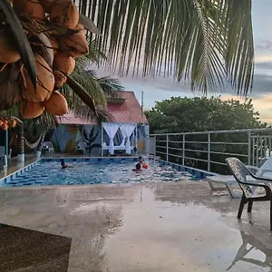  Bed and breakfast Paicos Beach Colombia